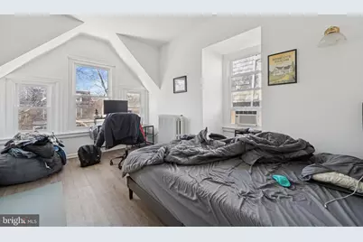 329 N 34th Street, Philadelphia, PA 19104 - Photo 21