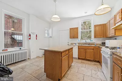 329 N 34th Street, Philadelphia, PA 19104 - Photo 7