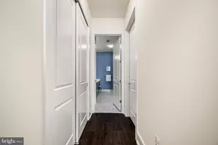 410 S Front St, Philadelphia, PA 19147 - Photo 25