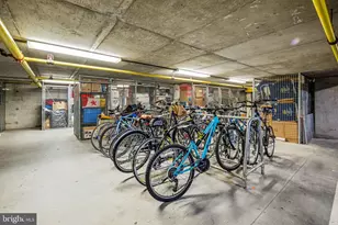 410 S Front St, Philadelphia, PA 19147 - Photo 35