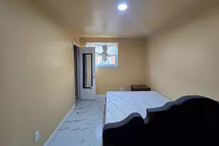 2118 Benson St, Philadelphia, PA 19152 - Photo 15