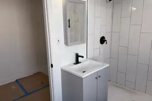 1811 E Airdrie St, Philadelphia, PA 19124 - Photo 11