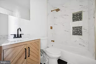 3110 Tasker St, Philadelphia, PA 19145 - Photo 15