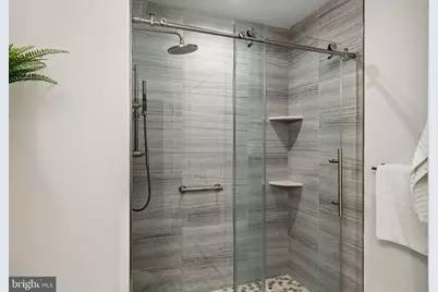 113 N Bread Street #3A3, Philadelphia, PA 19106 - Photo 23