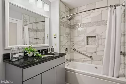 113 N Bread Street #3A3, Philadelphia, PA 19106 - Photo 27