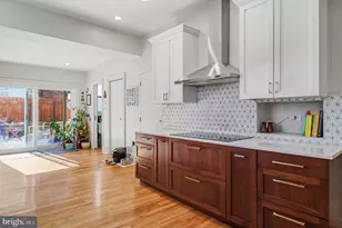 1410 Castle Ave, Philadelphia, PA 19145 - Photo 5