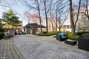 2001 Hamilton St, Philadelphia, PA 19130 - Photo 25