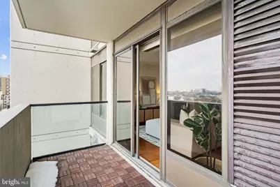 2001 Hamilton Street #1029, Philadelphia, PA 19130 - Photo 7