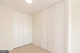 2401 Pennsylvania Ave, Philadelphia, PA 19130 - Photo 13