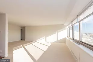 2401 Pennsylvania Ave, Philadelphia, PA 19130 - Photo 17