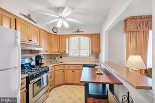 7829 Brous Ave, Philadelphia, PA 19152 - Photo 11