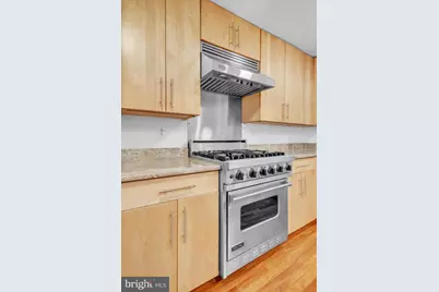 300 N 3rd Street #102, Philadelphia, PA 19106 - Photo 5