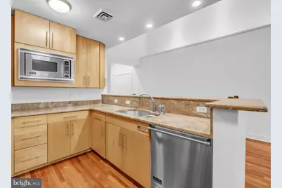 300 N 3rd Street #102, Philadelphia, PA 19106 - Photo 7