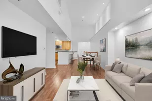 300 N 3rd St, Philadelphia, PA 19106 - Photo 3