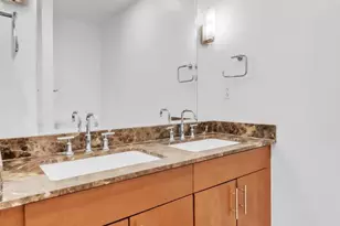 300 N 3rd St, Philadelphia, PA 19106 - Photo 17