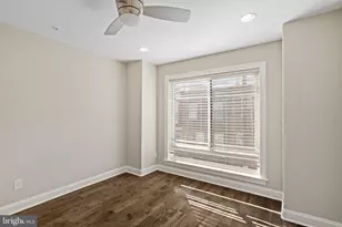 2051 Fernon St, Philadelphia, PA 19145 - Photo 25