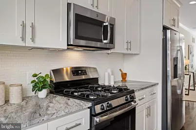 2051 Fernon Street, Philadelphia, PA 19145 - Photo 19