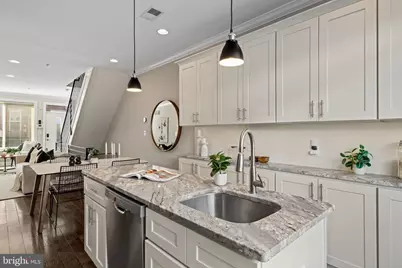 2051 Fernon Street, Philadelphia, PA 19145 - Photo 17