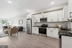 1704 N 22nd St, Philadelphia, PA 19121 - Photo 15