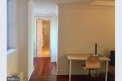 1701 Locust Street #1817, Philadelphia, PA 19103 - Photo 3