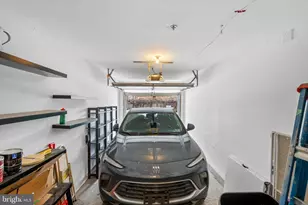 715 Brown St, Philadelphia, PA 19123 - Photo 23