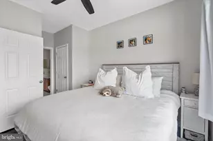 715 Brown St, Philadelphia, PA 19123 - Photo 13