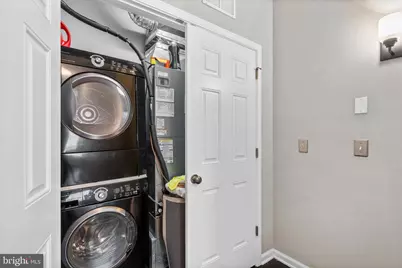 715 Brown Street #B, Philadelphia, PA 19123 - Photo 21