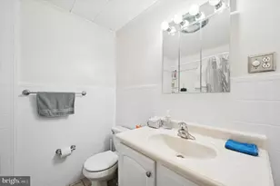 1226 S 10th St, Philadelphia, PA 19147 - Photo 15