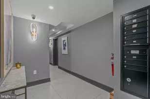 262 S 16th St, Philadelphia, PA 19102 - Photo 25