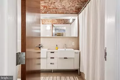 105 S 12th Street #205, Philadelphia, PA 19107 - Photo 19