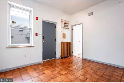 1327 Snyder Avenue #1C, Philadelphia, PA 19148 - Photo 3