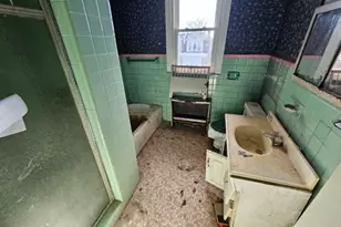 1515 W Duncannon Ave, Philadelphia, PA 19141 - Photo 11