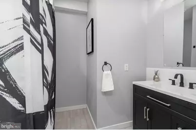 2017 E Hazzard Street, Philadelphia, PA 19125 - Photo 13