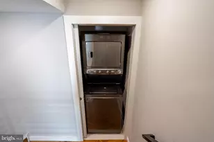 2017 E Hazzard St, Philadelphia, PA 19125 - Photo 19