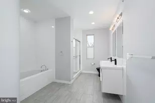 2017 E Hazzard St, Philadelphia, PA 19125 - Photo 25