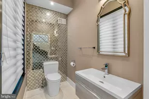 722 N 3rd St, Philadelphia, PA 19123 - Photo 11