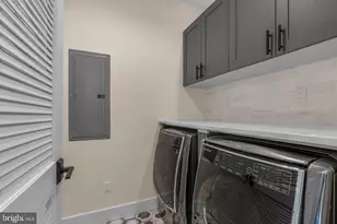 722 N 3rd St, Philadelphia, PA 19123 - Photo 29