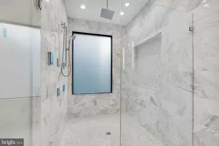 722 N 3rd St, Philadelphia, PA 19123 - Photo 17