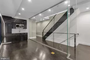 722 N 3rd St, Philadelphia, PA 19123 - Photo 33