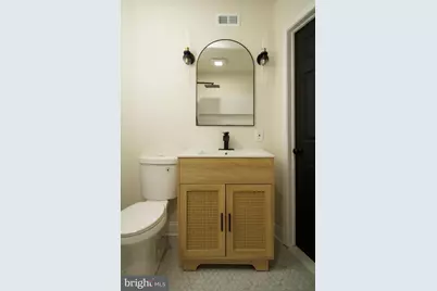 2557 S 61st Street, Philadelphia, PA 19142 - Photo 17