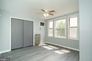 2557 S 61st St, Philadelphia, PA 19142 - Photo 5