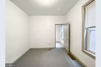 2037 N Carlisle Street, Philadelphia, PA 19121 - Photo 9