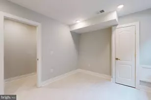 2640 N Jessup St, Philadelphia, PA 19133 - Photo 9