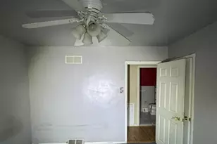 749 Cinnaminson St, Philadelphia, PA 19128 - Photo 7