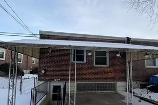 749 Cinnaminson St, Philadelphia, PA 19128 - Photo 9