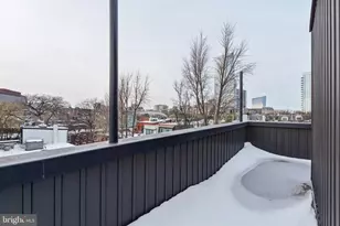 2518 Waverly St, Philadelphia, PA 19146 - Photo 39