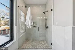 2518 Waverly St, Philadelphia, PA 19146 - Photo 23