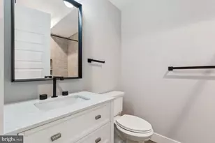 2518 Waverly St, Philadelphia, PA 19146 - Photo 27