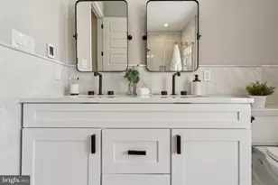 2518 Waverly St, Philadelphia, PA 19146 - Photo 21