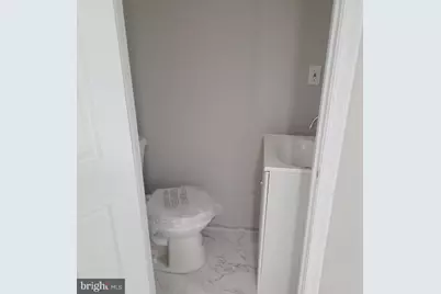 566 Sentner Street #B, Philadelphia, PA 19120 - Photo 7